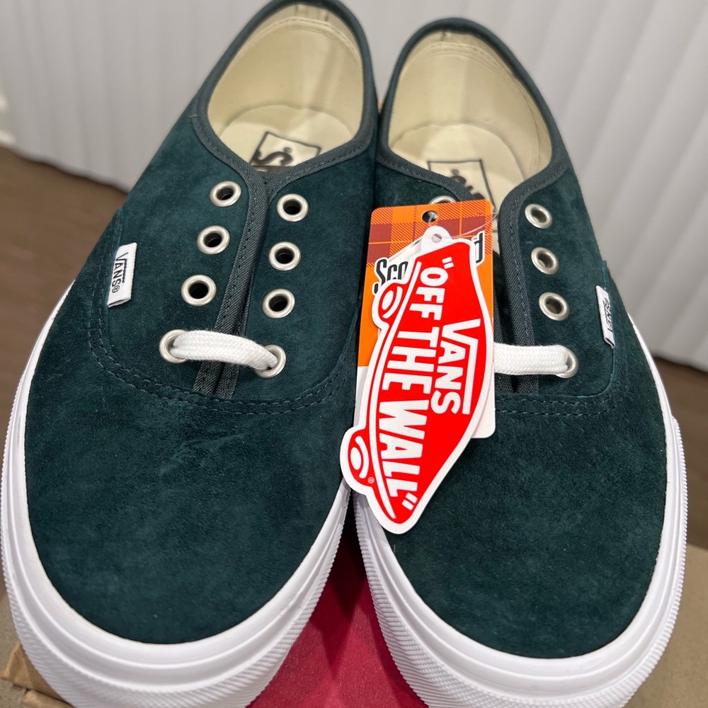 BRAND NEW VANS! Comes with original packaging and sticker!